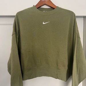 NIKE phoenix fleece crewneck sweatshirt in large